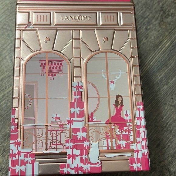 Lancome gift box - Picture 5 of 8